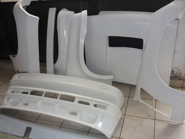 Kit carrosserie complet Renault 5 Turbo – Fibre de verre